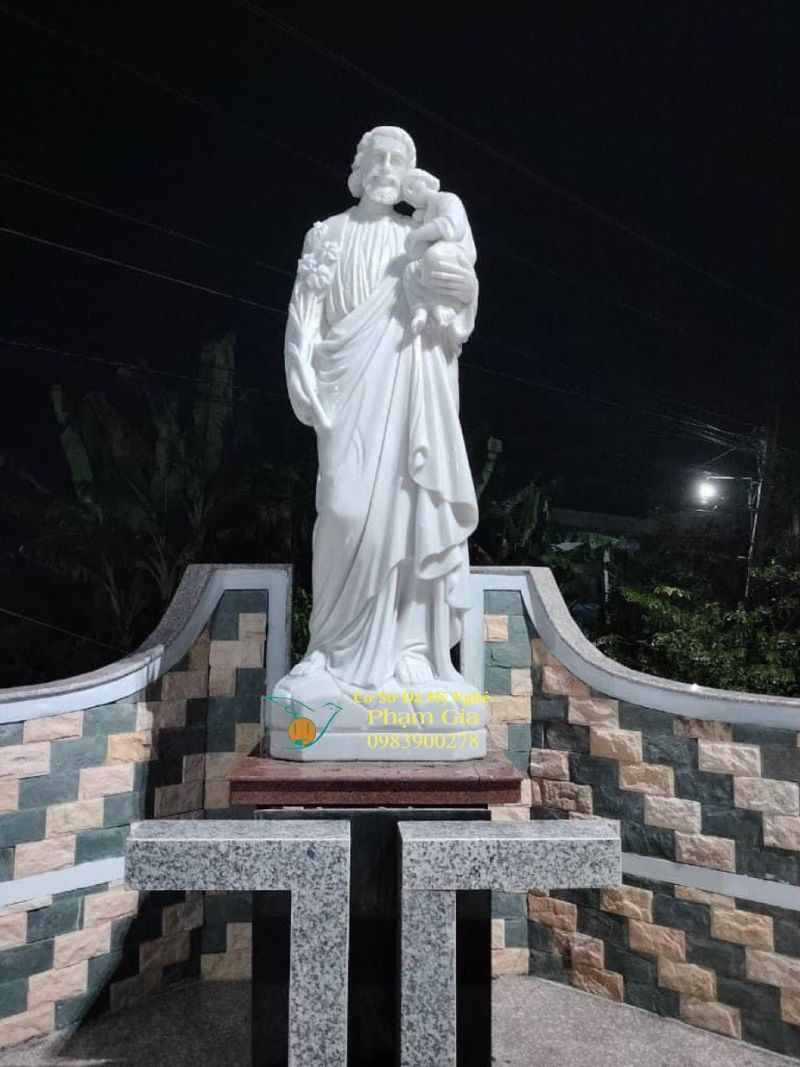 mau-tcgiesu-03-tuong-chua-giesu-tuongmynghe