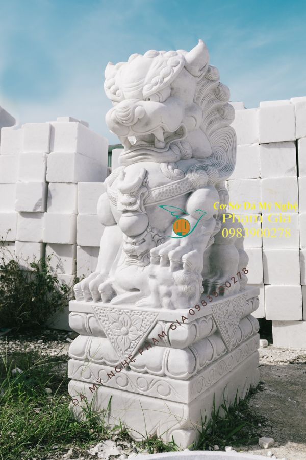 mau-ky-lan-kl16-dieu-khac-pham-gia